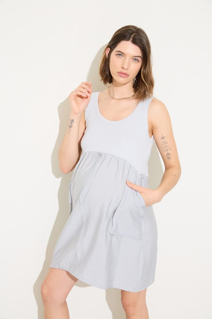 VESTIDO UTILITY POPLIN TECH celeste pálido - Imagen 2